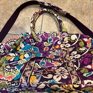Vera Bradley large weekend bag